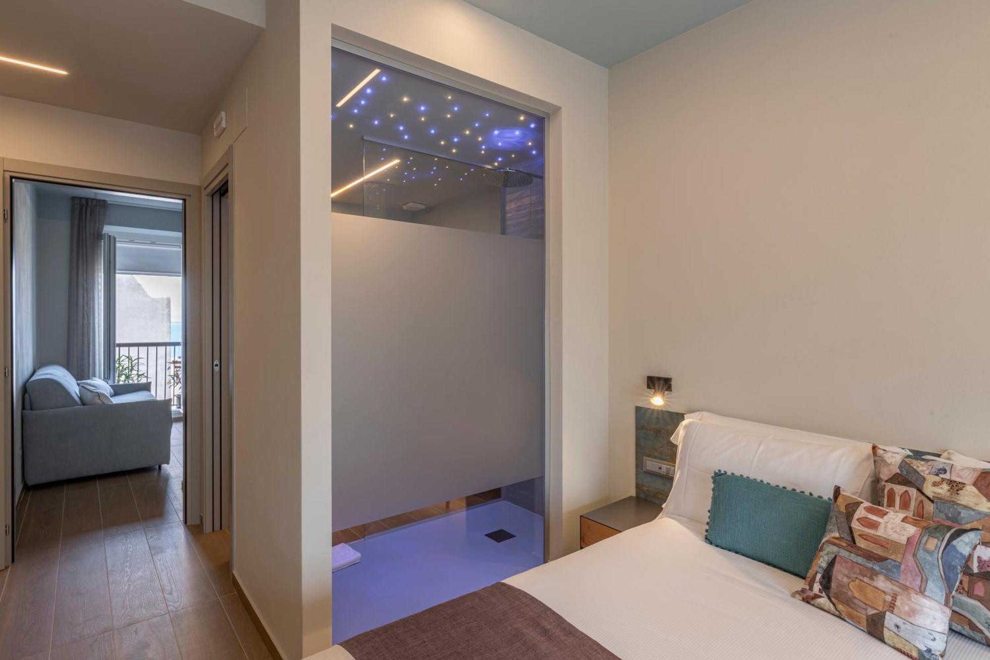 Luci Sul Mare -Boutique Rooms فولّونيكا المظهر الخارجي الصورة