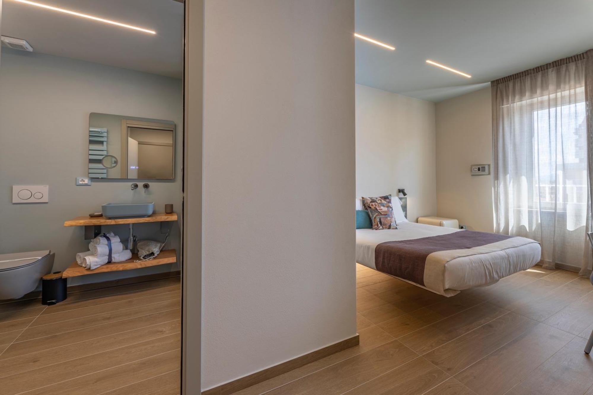 Luci Sul Mare -Boutique Rooms فولّونيكا المظهر الخارجي الصورة