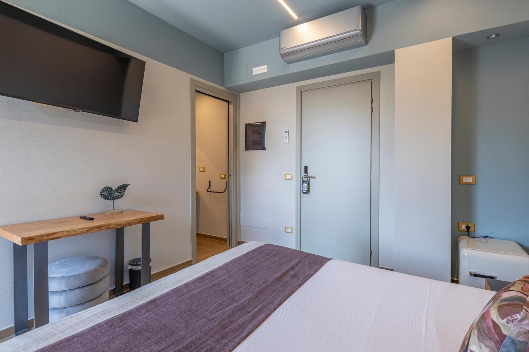 Luci Sul Mare -Boutique Rooms فولّونيكا المظهر الخارجي الصورة