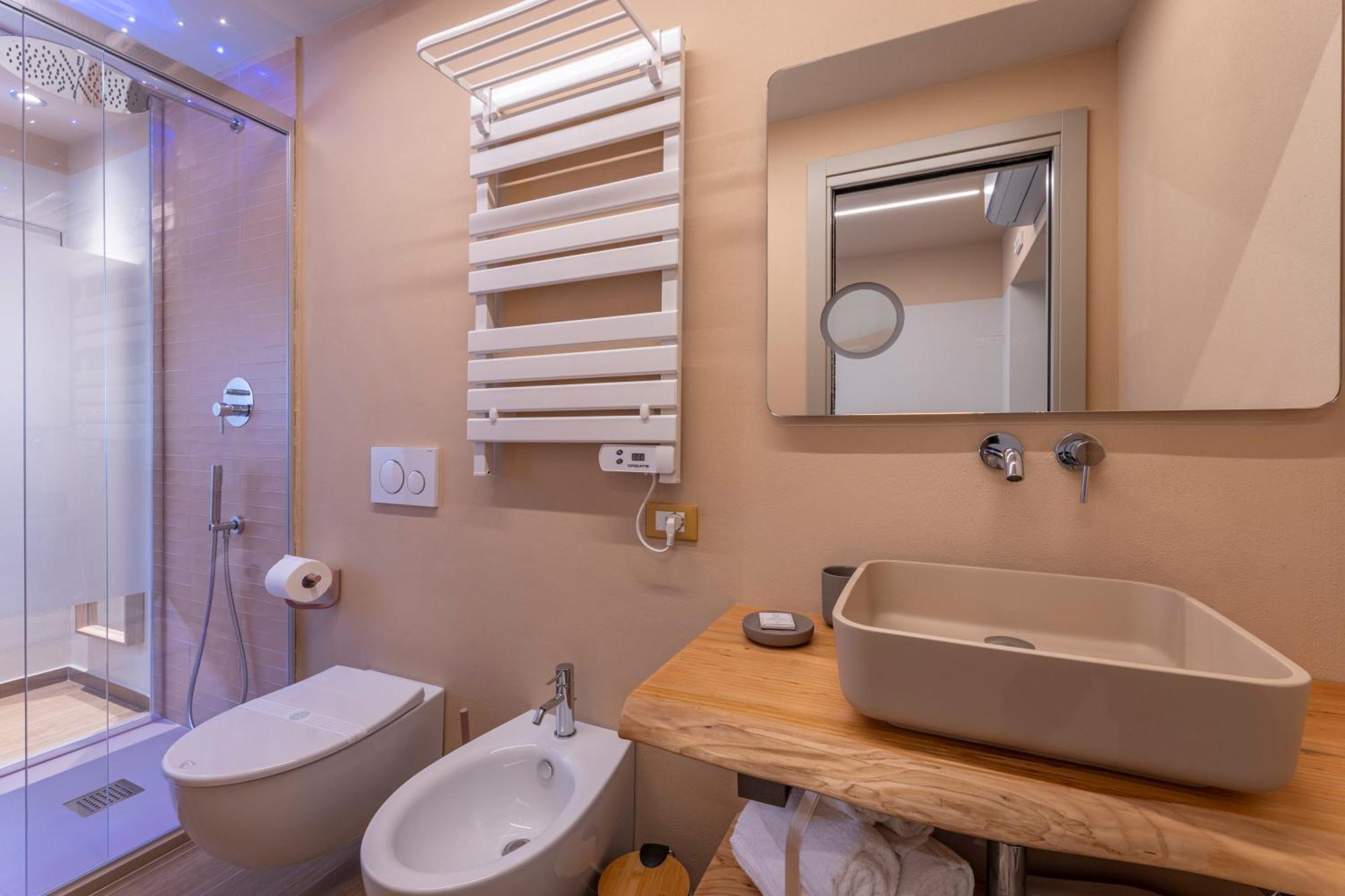Luci Sul Mare -Boutique Rooms فولّونيكا المظهر الخارجي الصورة